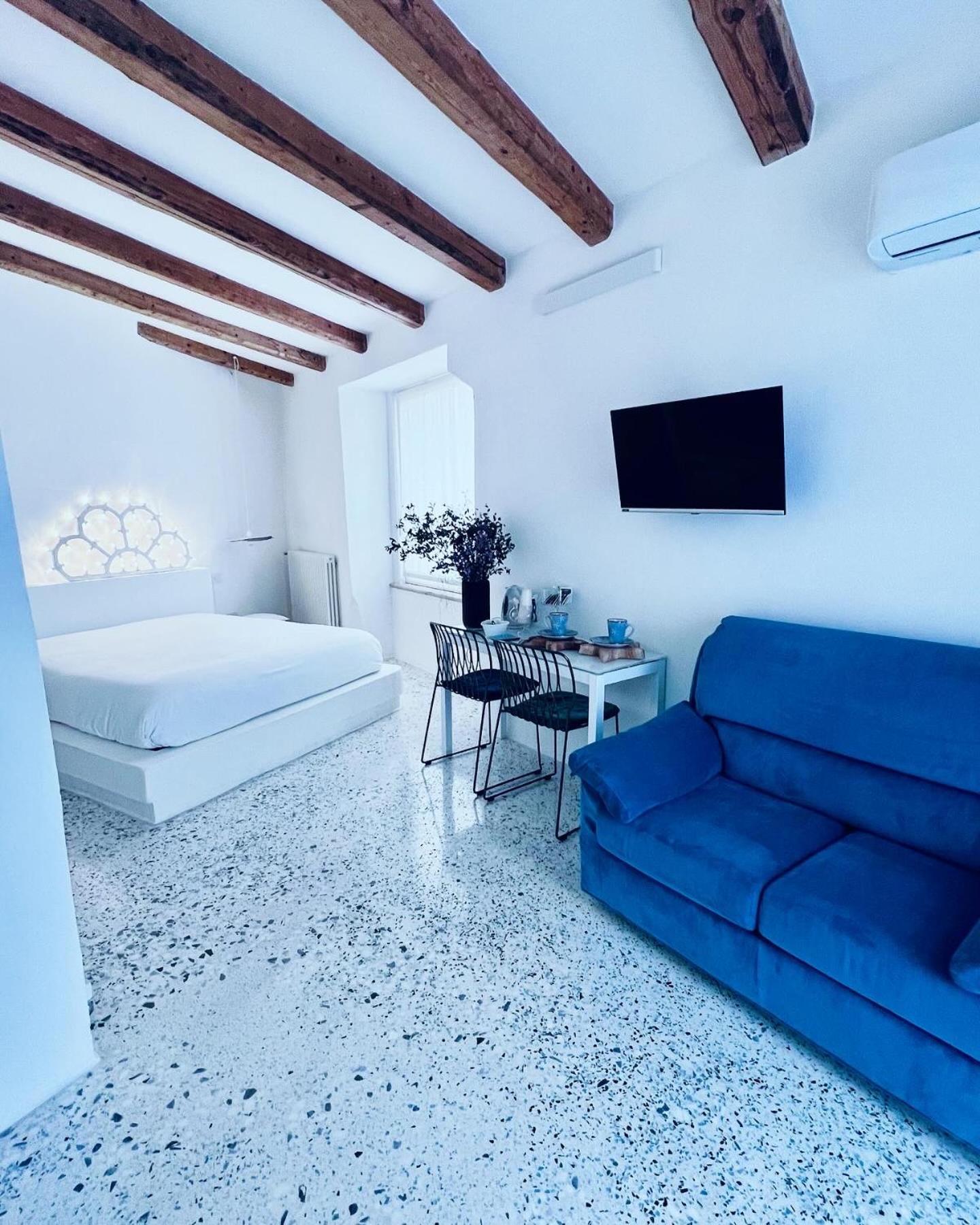 Hydria Guest House Art Gallery Акуавива деле Фонти Екстериор снимка